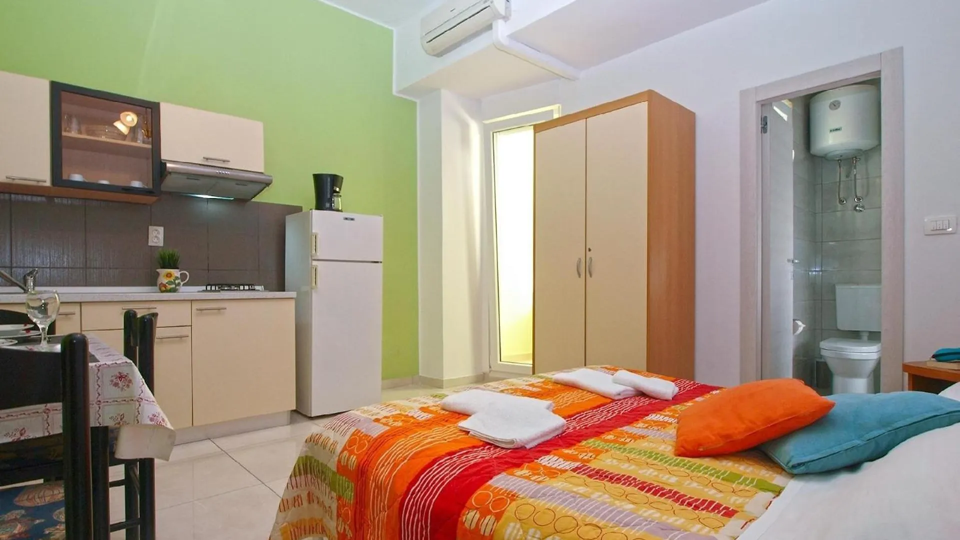 Ferienwohnung Fuer 2 Personen Ca 22 Qm In Pula, Istrien Istrische Riviera 0*, Pula
