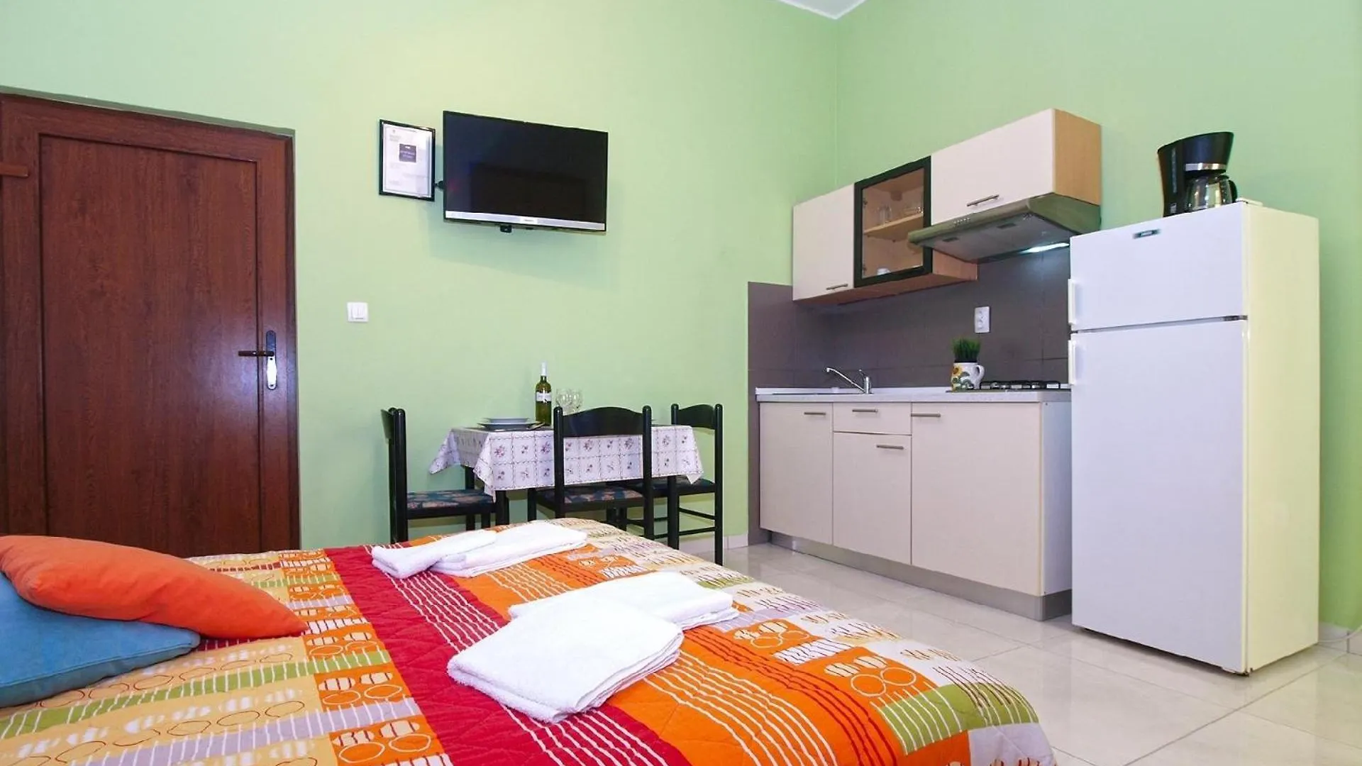 Ferienwohnung Fuer 2 Personen Ca 22 Qm In Pula, Istrien Istrische Riviera